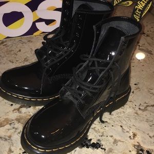 DR MARTENS CLASSIC 1460